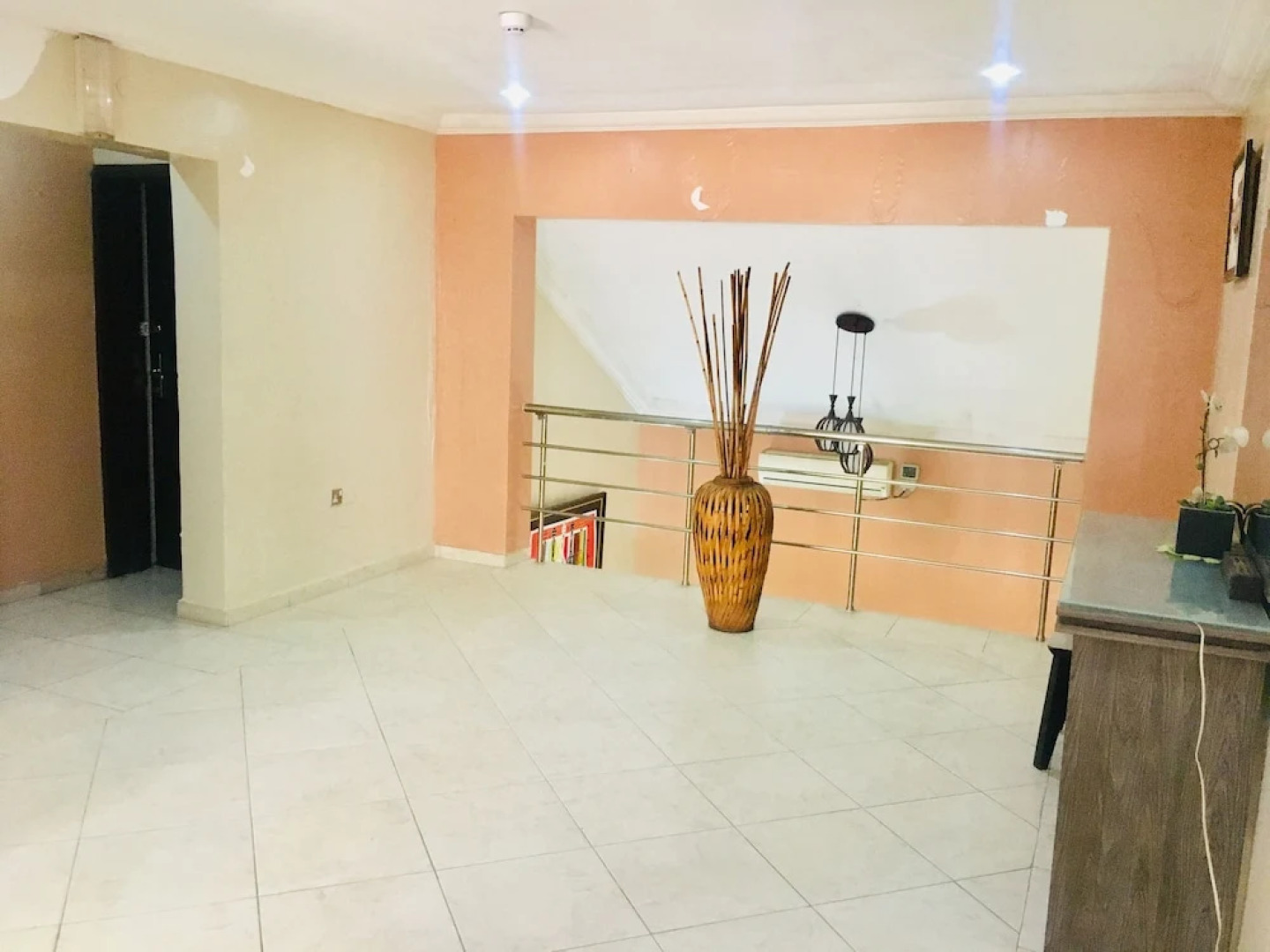 Home Gate Resort Limited