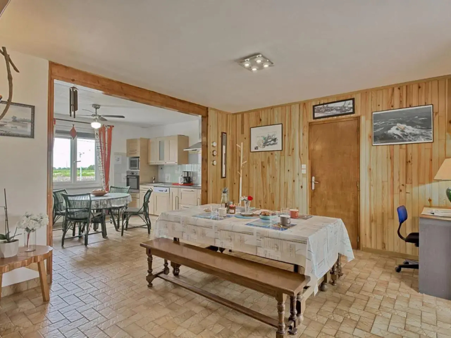 Holiday Home La Roseraie - KRB100