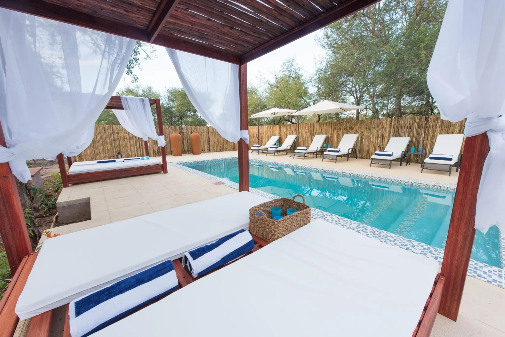 Bushbaby River Lodge