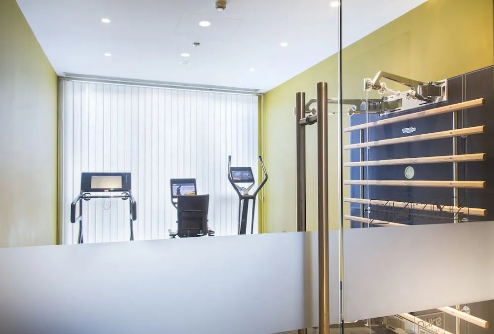 Aura Hotel - Adults Only