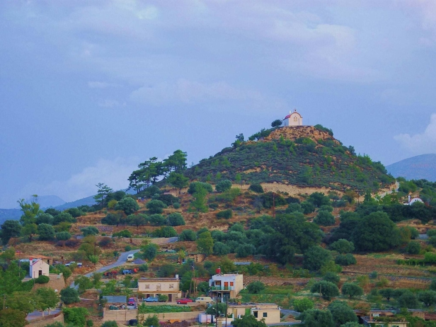 Villa Located in Picturesque Village, Pool, BBQ Near the Beach