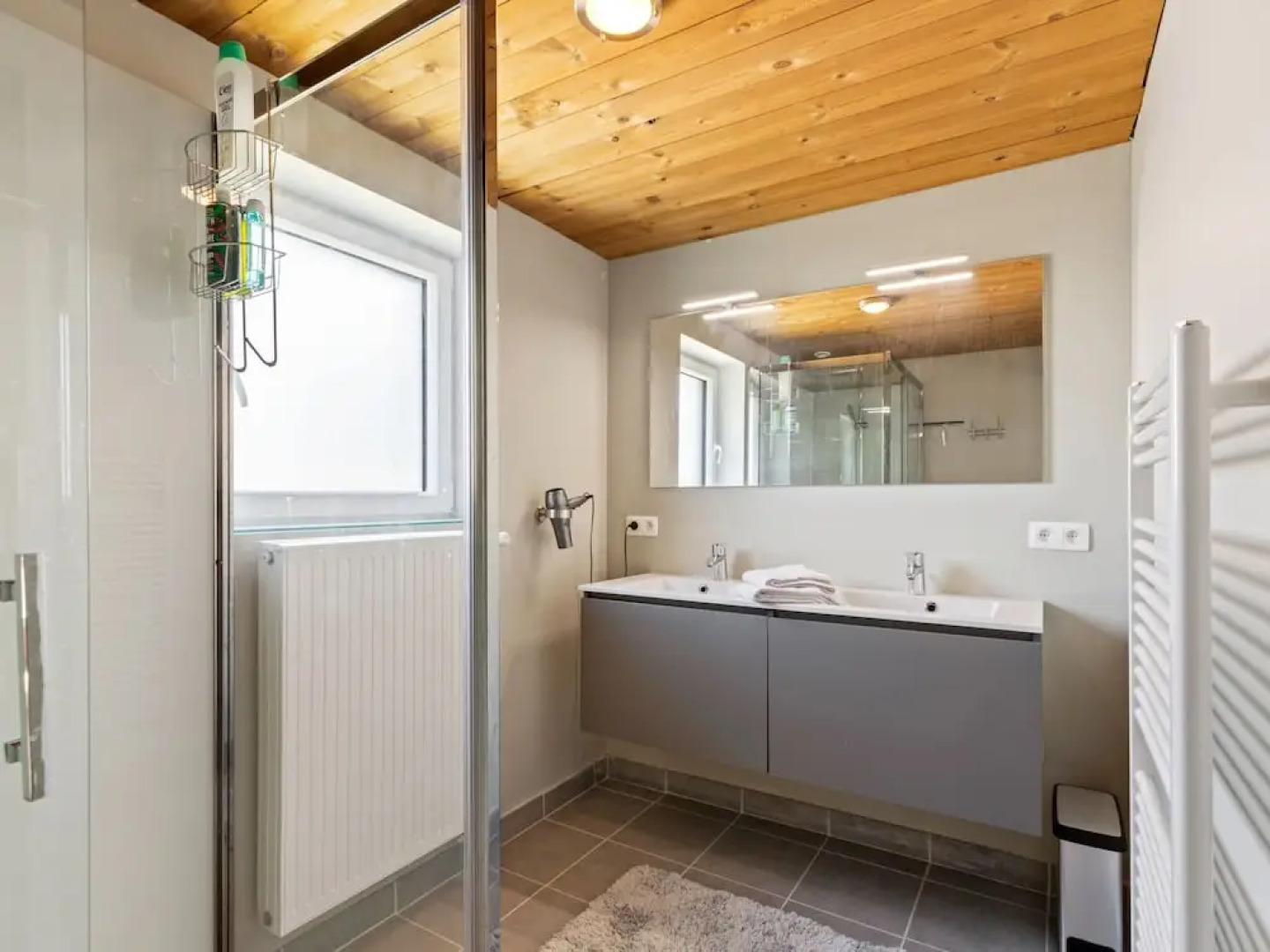 Villa in Kobbegem With Private Garden