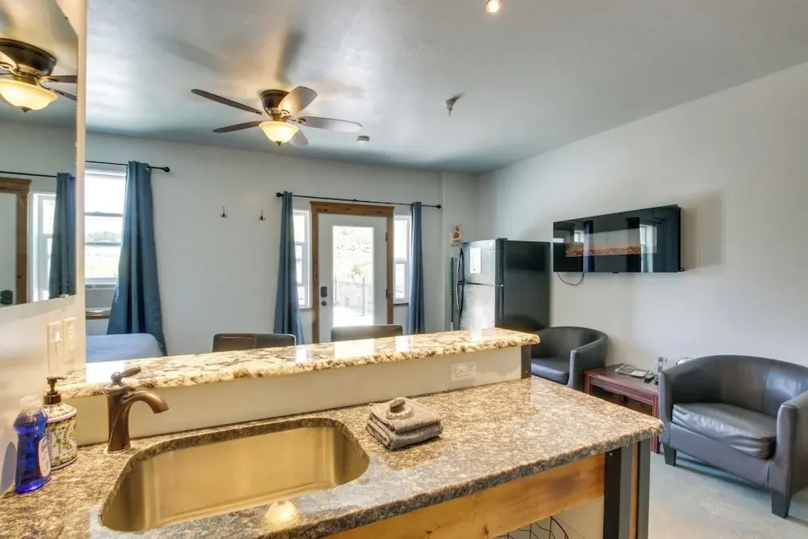 Lava Hot Springs Studio w/ Deck: Walk to Hot Pools