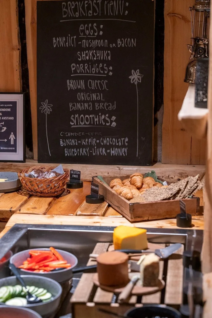 Basecamp Spitsbergen Hotel