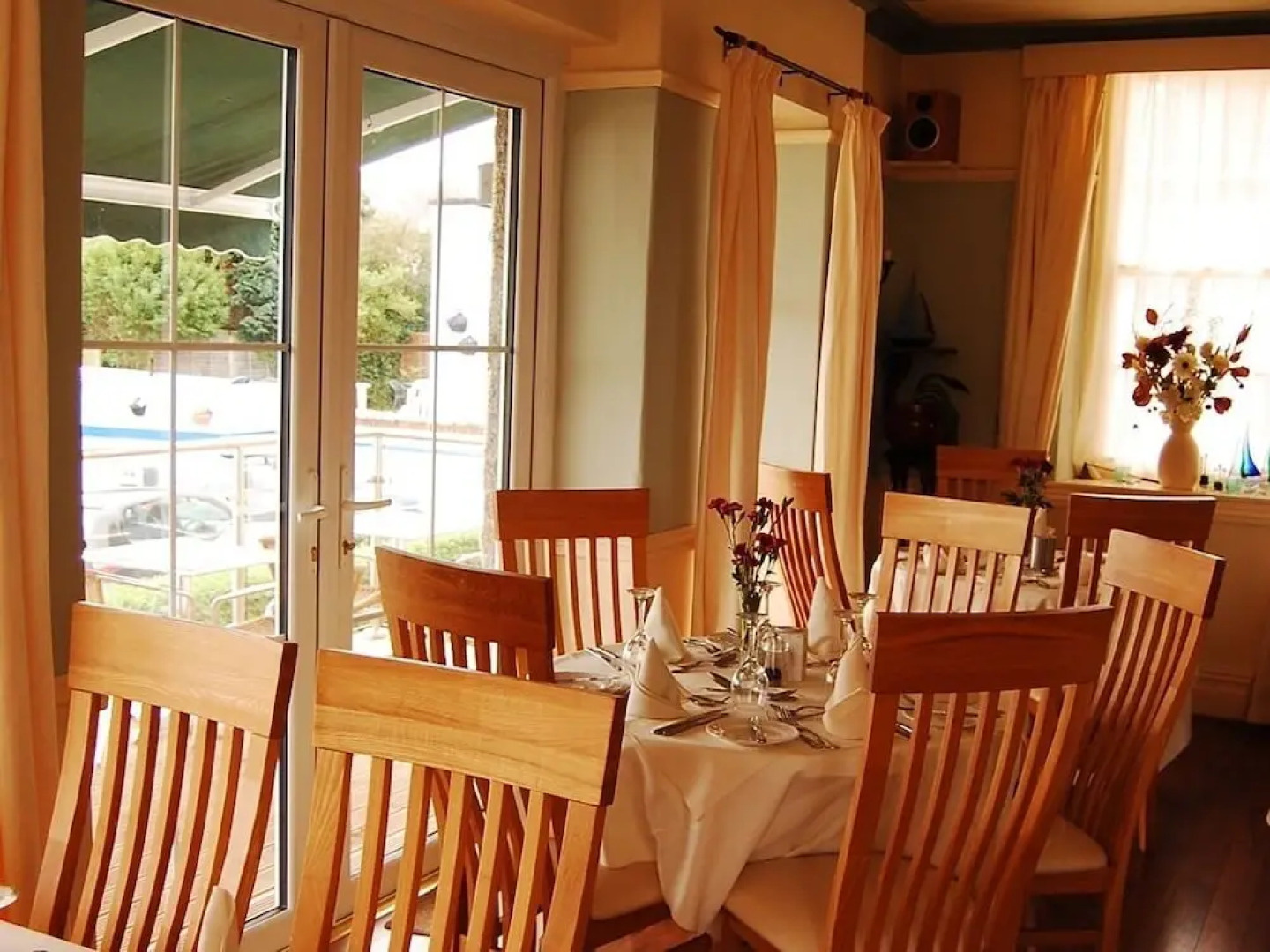 The Moelwyn Hotel & Restaurant