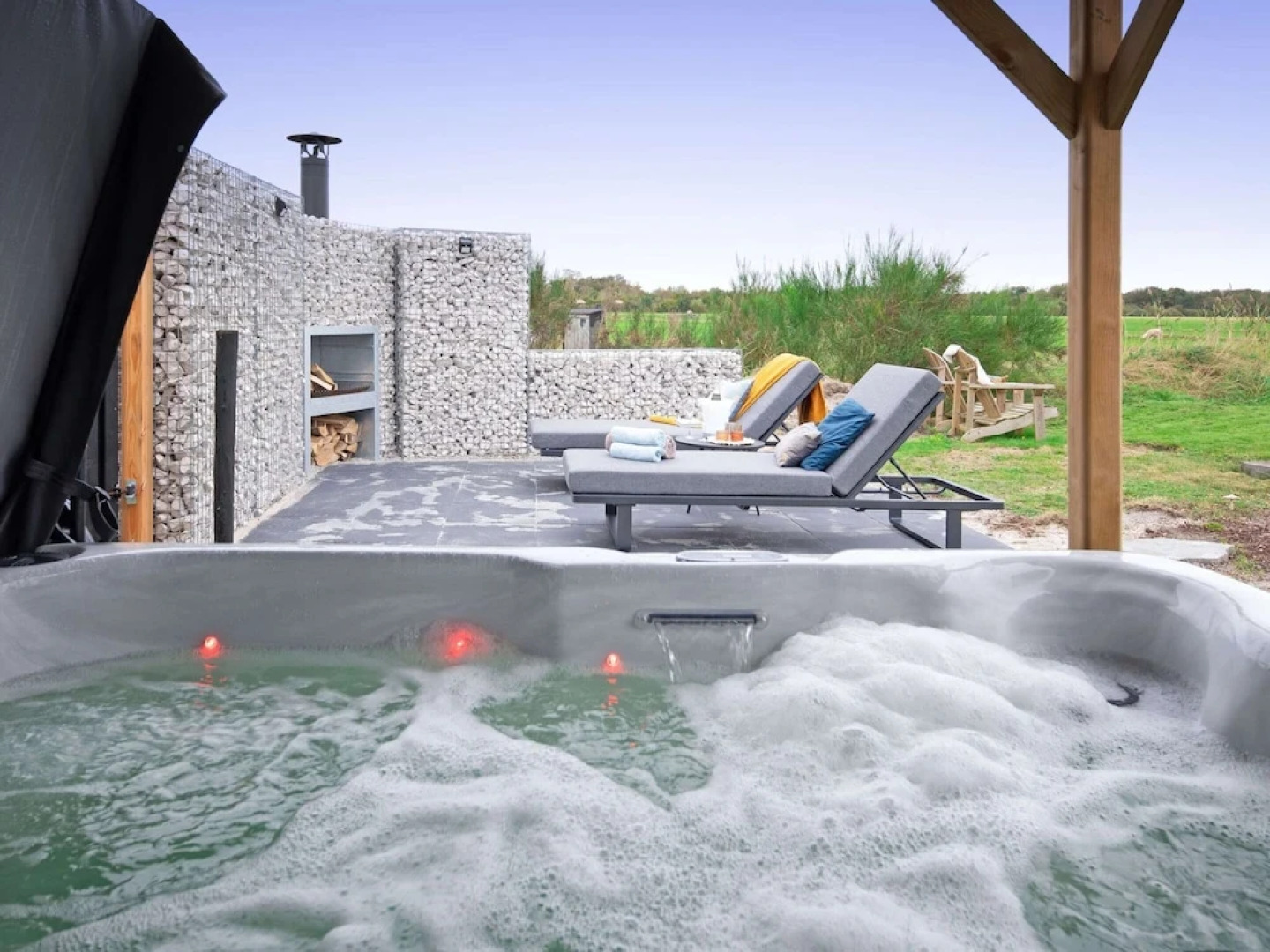 Cozy & Green Texel Escape for Two