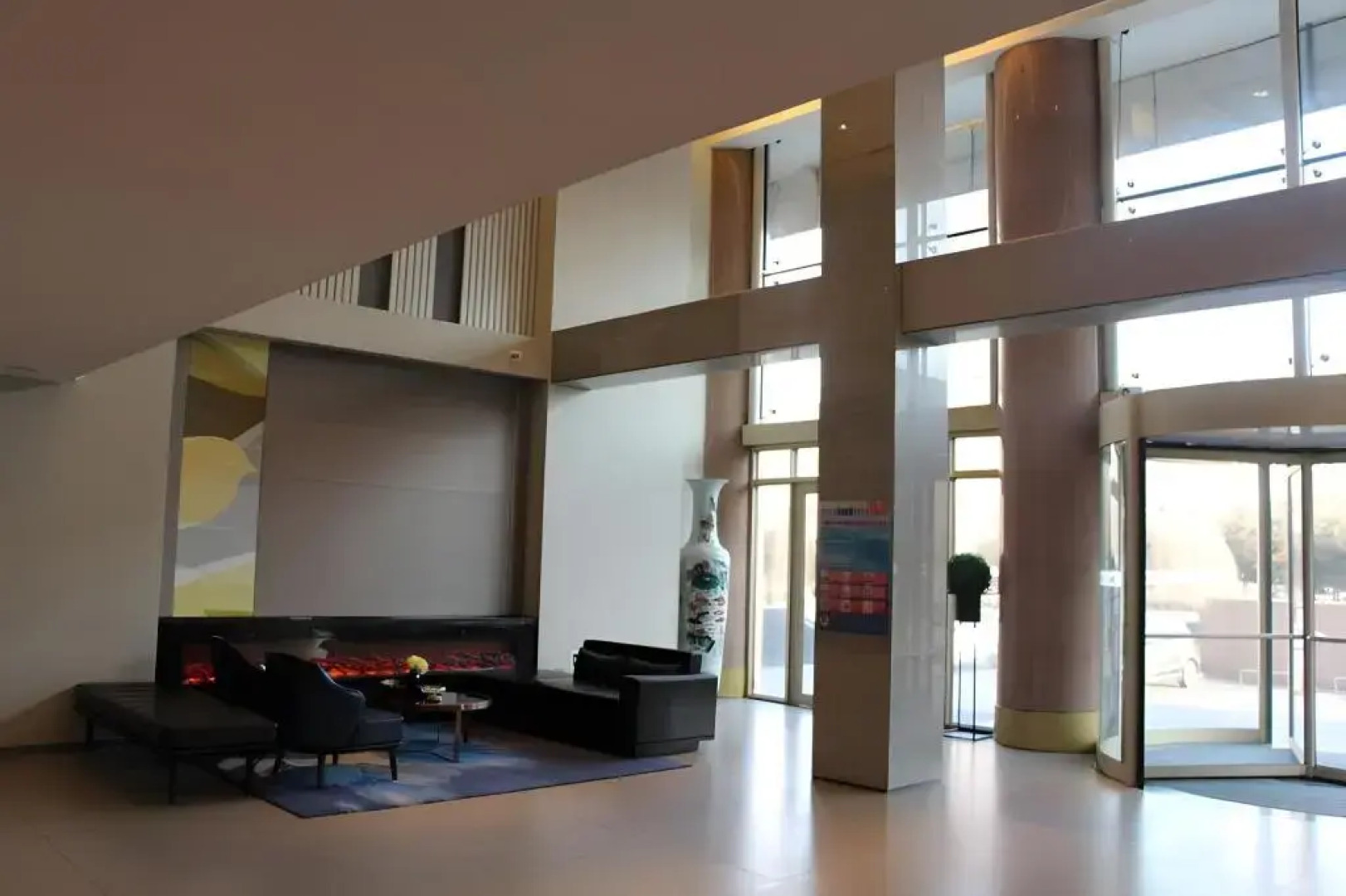 Homeinn Selected Hotel (Minzhong Street Baishan)