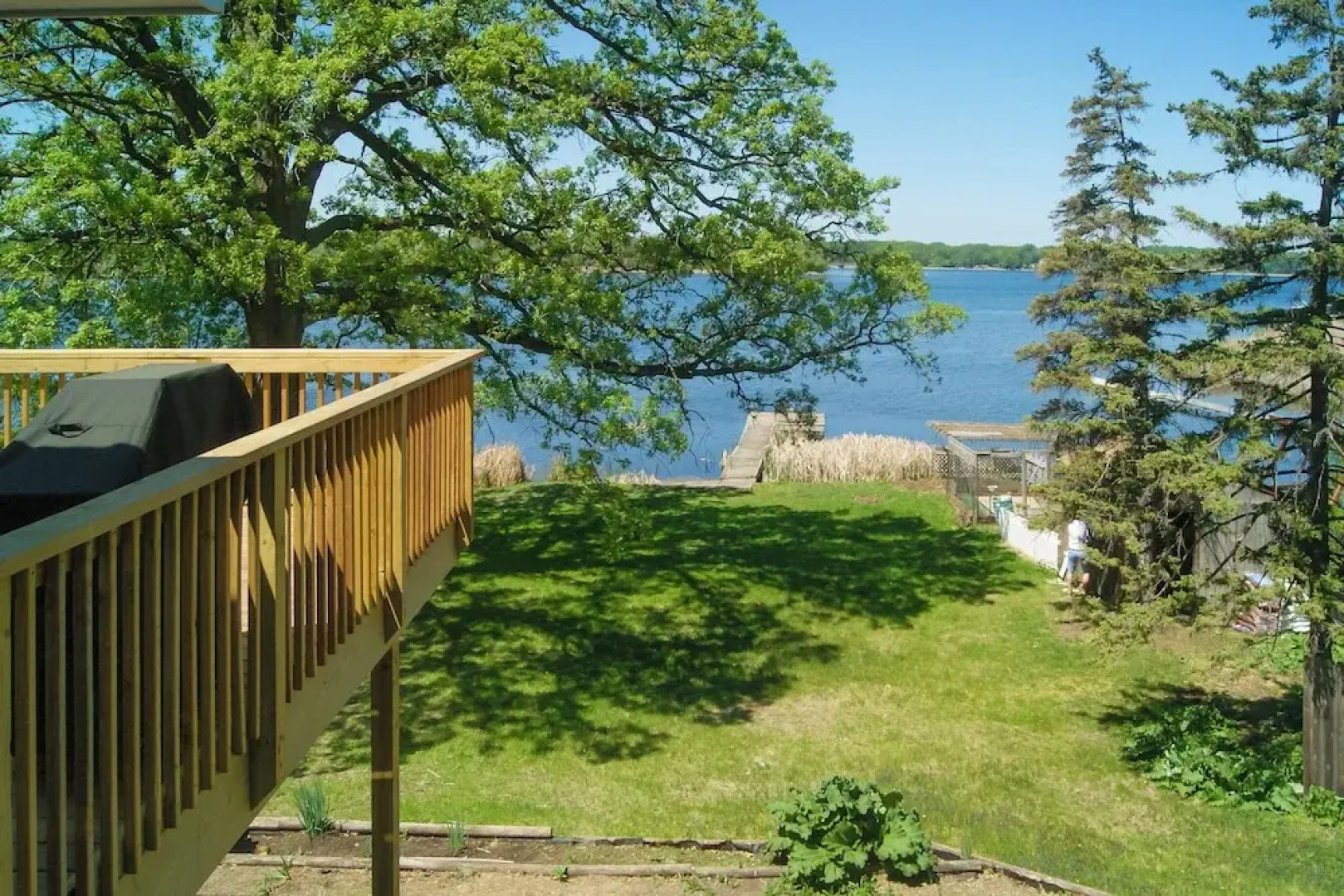 Waterfront Eagle Lake Home w/ Yard & Deck