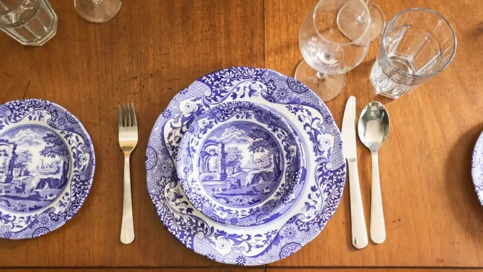 Pair of Secluded Rural Cottages near Oxford