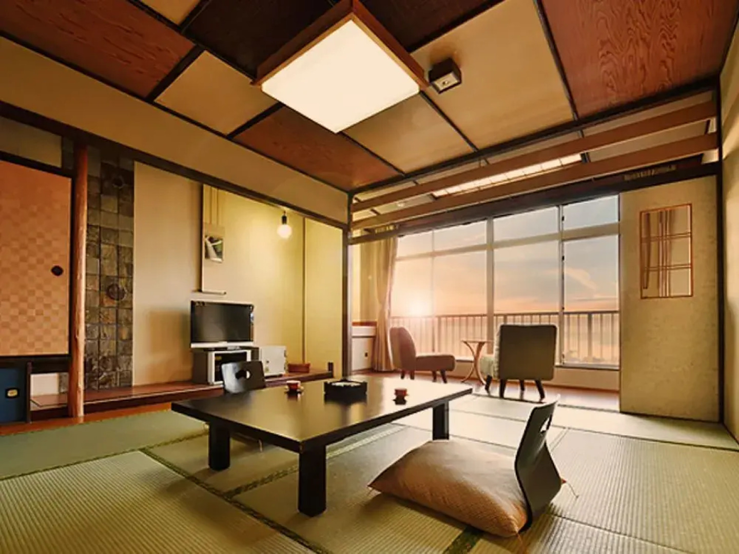 Tenku Kaiyu no Yado Suehiro