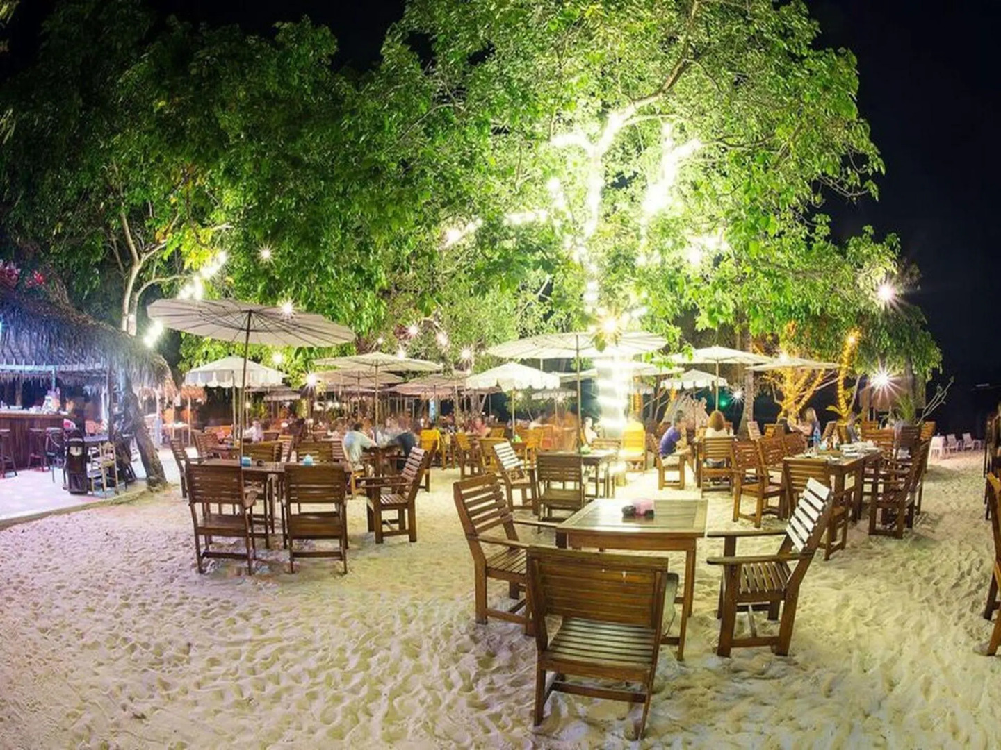 Отель Phi Phi The Beach Resort