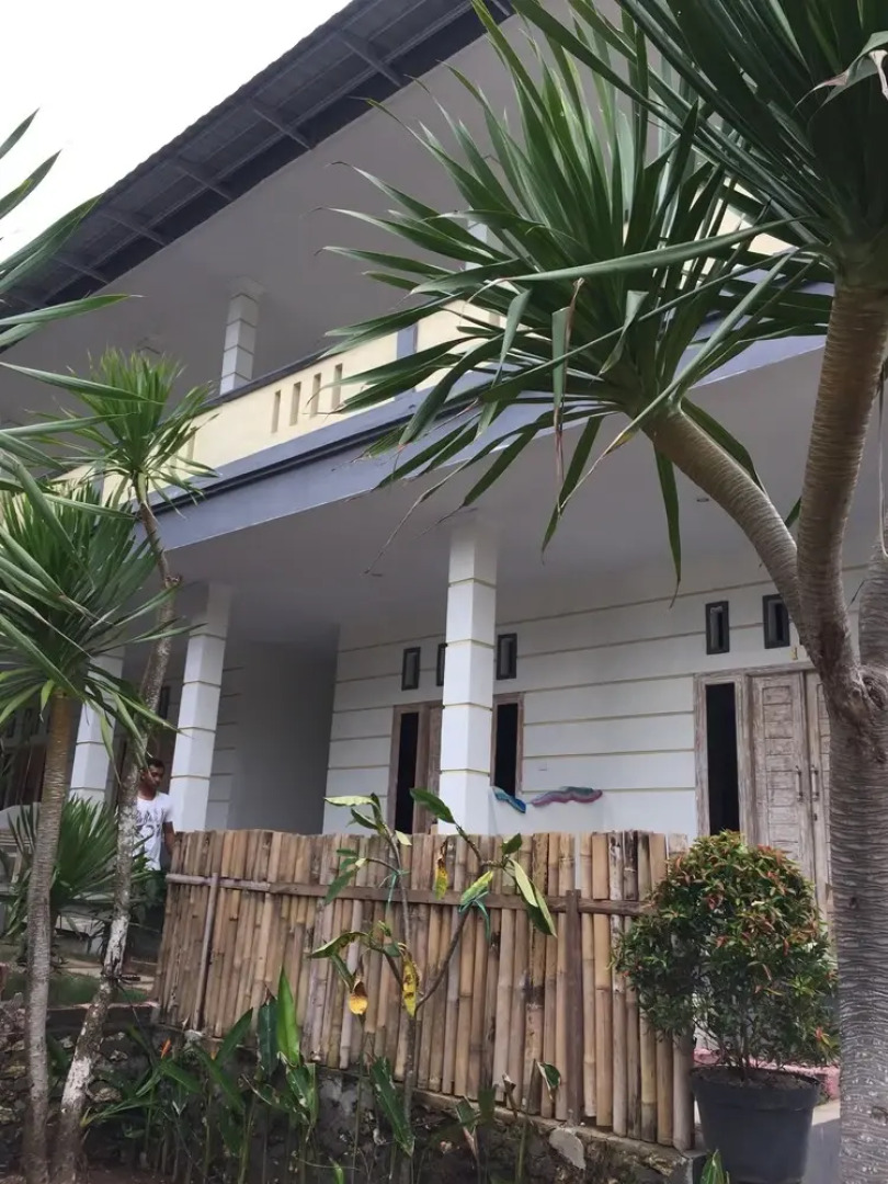 D'Reborn Guest House