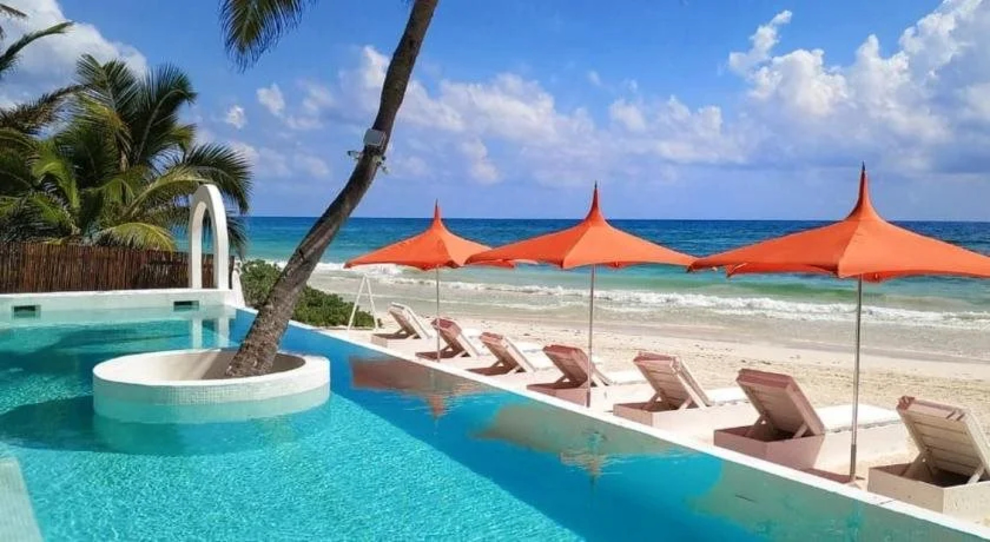 Shambala Petit Hotel