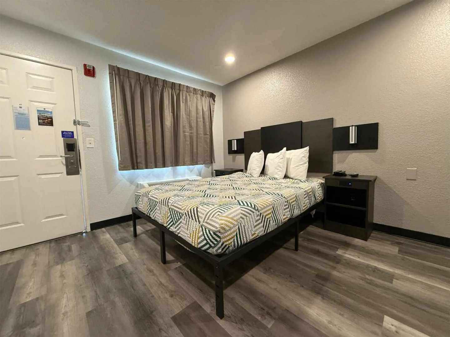 Motel 6 Seattle, WA - South