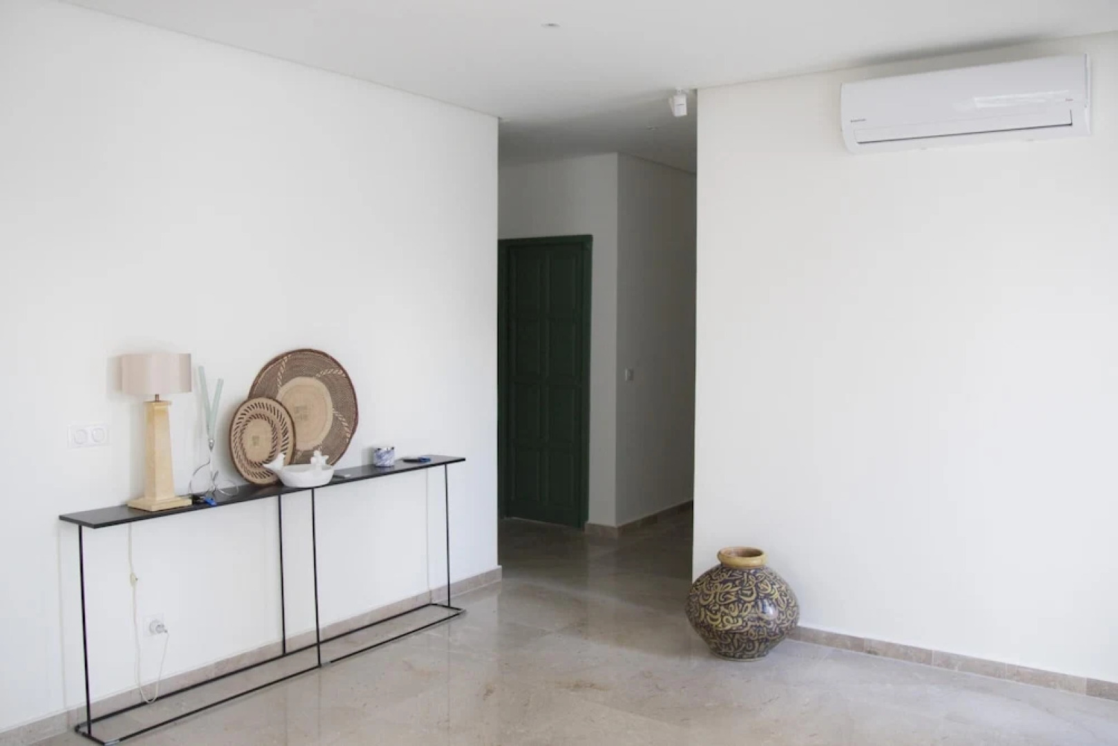 Les Verrières De Gammarth: Villa moderne +Piscine