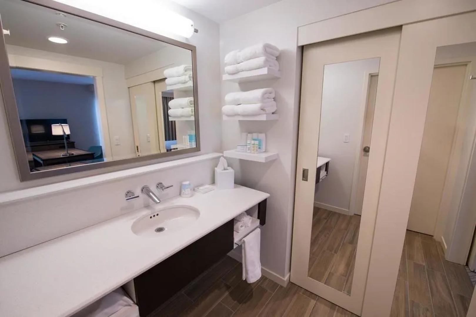 Hampton Inn and Suites By Hilton Fredericton