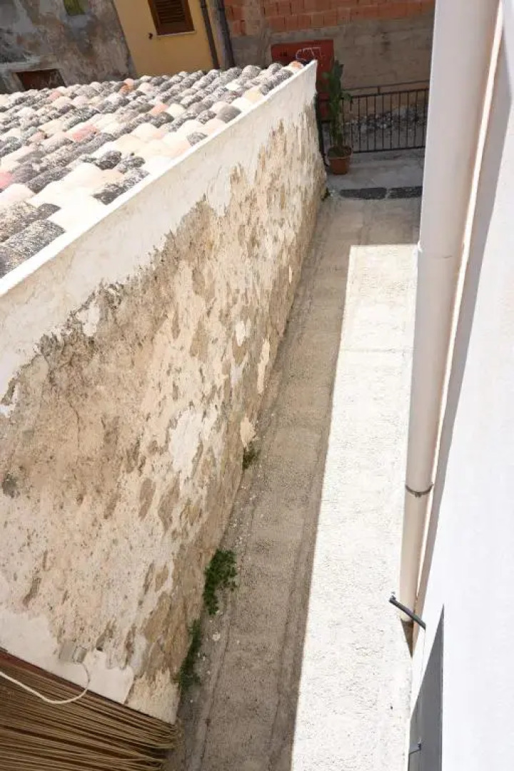 La stanza del vicolo