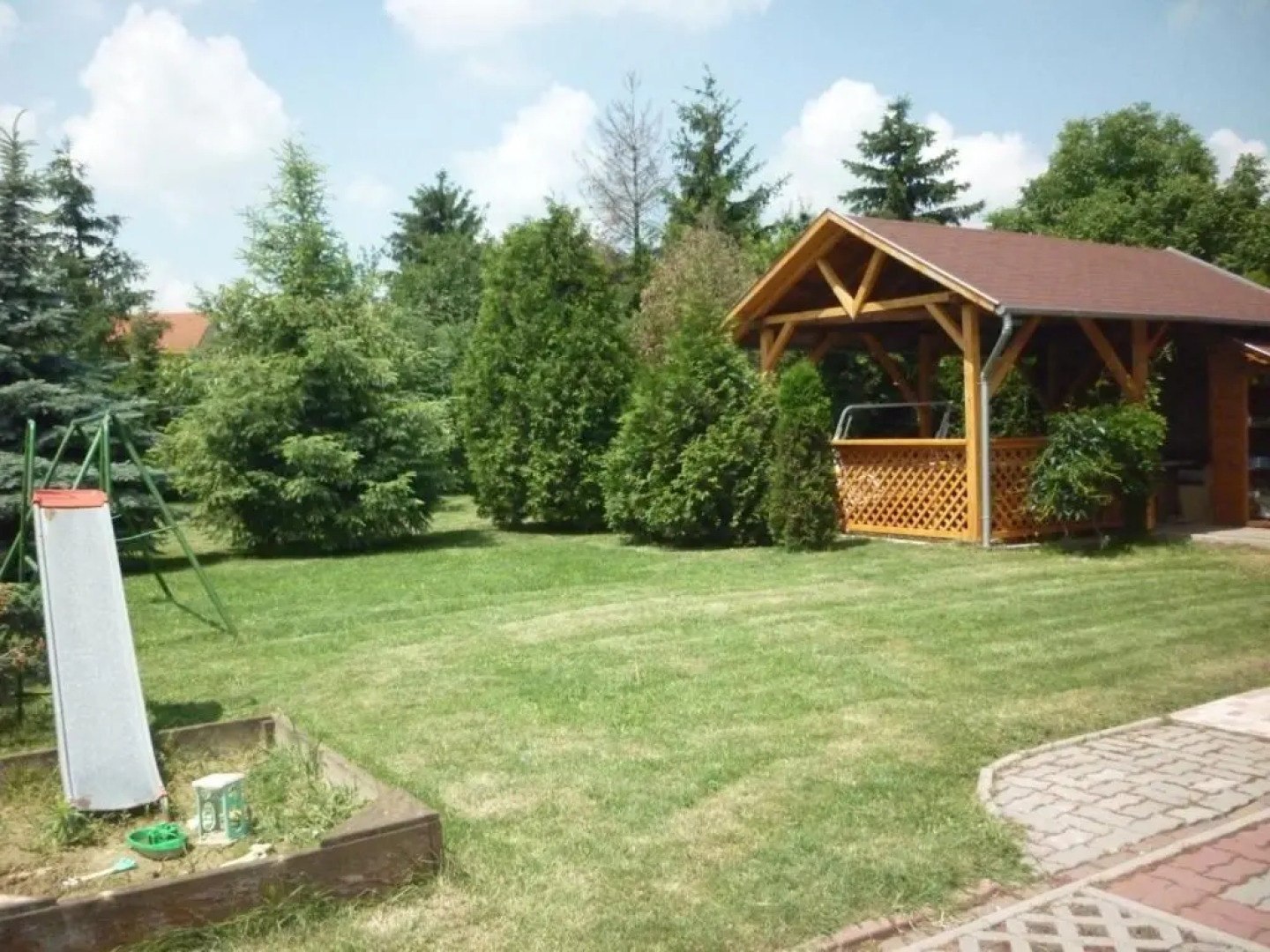 Barbara Apartmanház