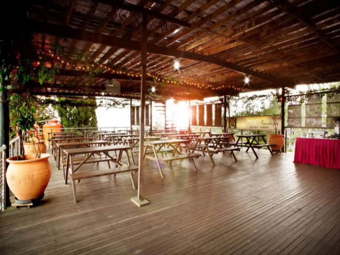 Vila Air Natural Resort