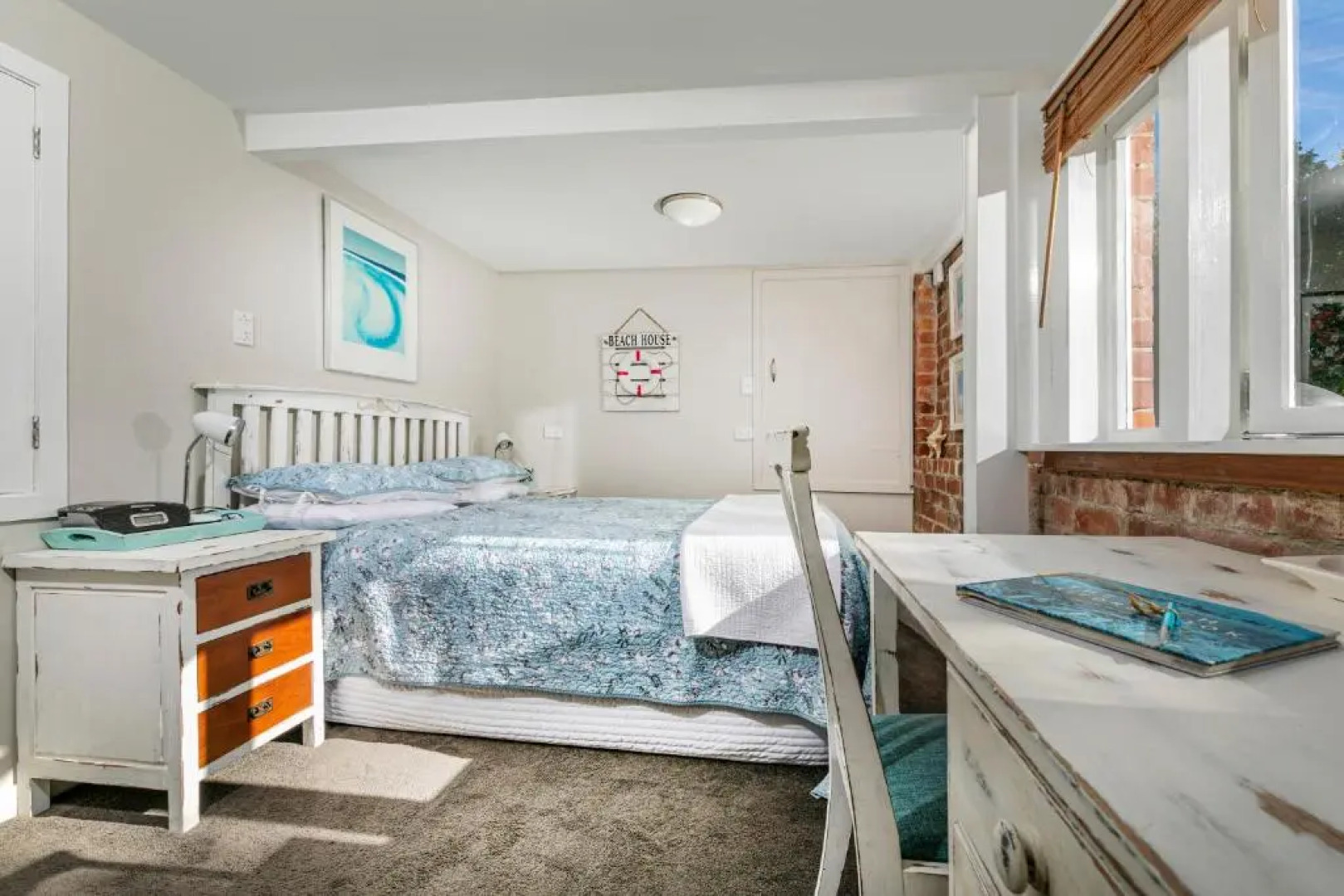 Whitby Studio - Mairangi Bay Beach