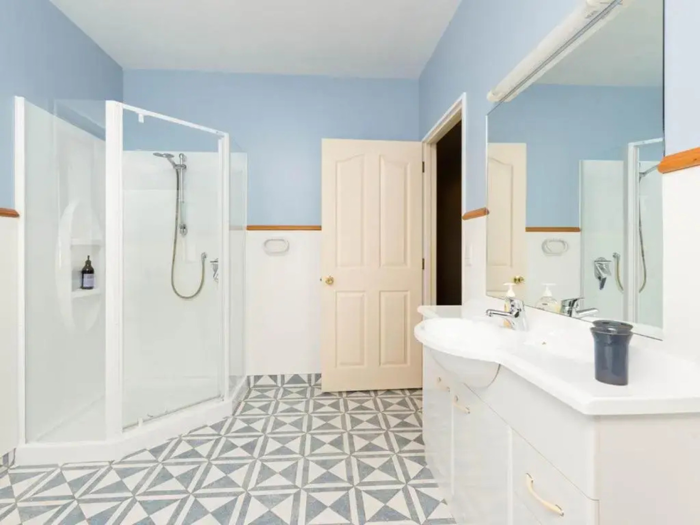 Kawarau Bay View - Cromwell Holiday Home