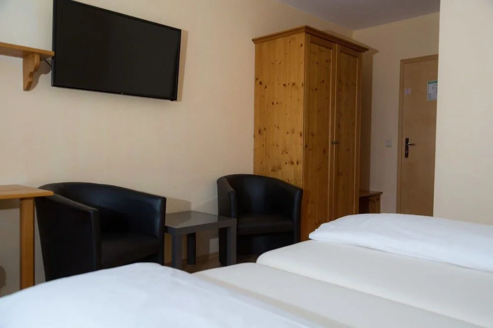 Alter Wirt Putzbrunn Hotel & Pension