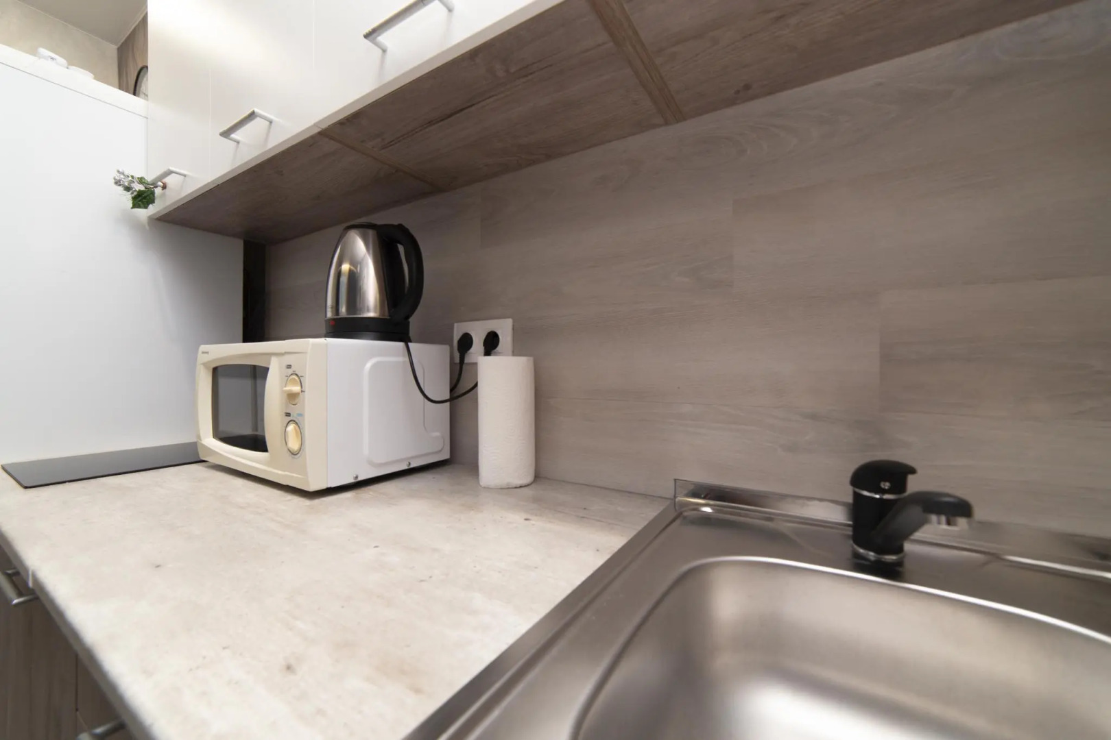 Рест на улице 2-я Луговая 24 корпус 3