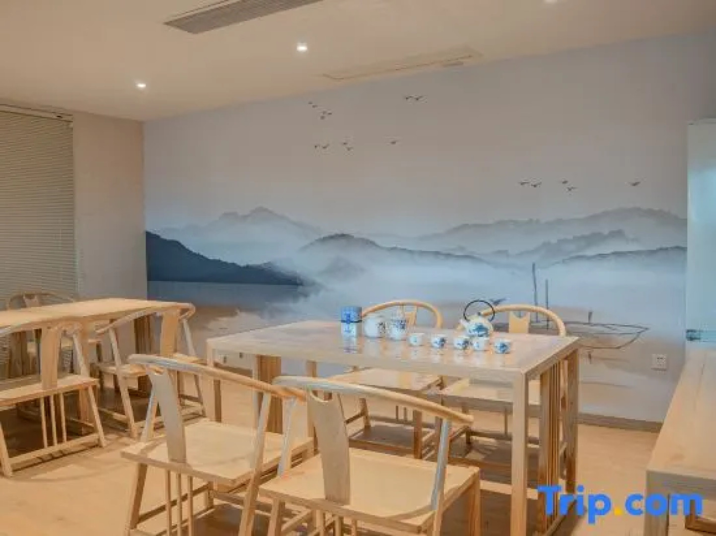 EZZI Hotel (Nantong Haohe Scenic Area Haierxiang Subway Station)