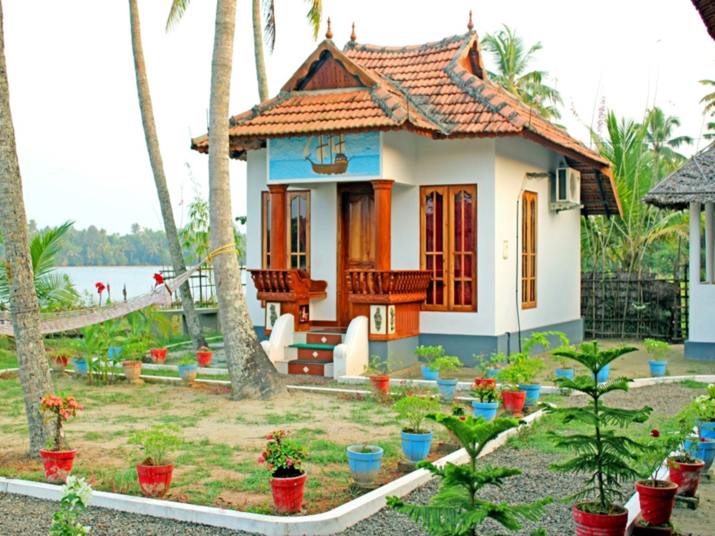 Breeze Backwater Homes - Homestay & Resort