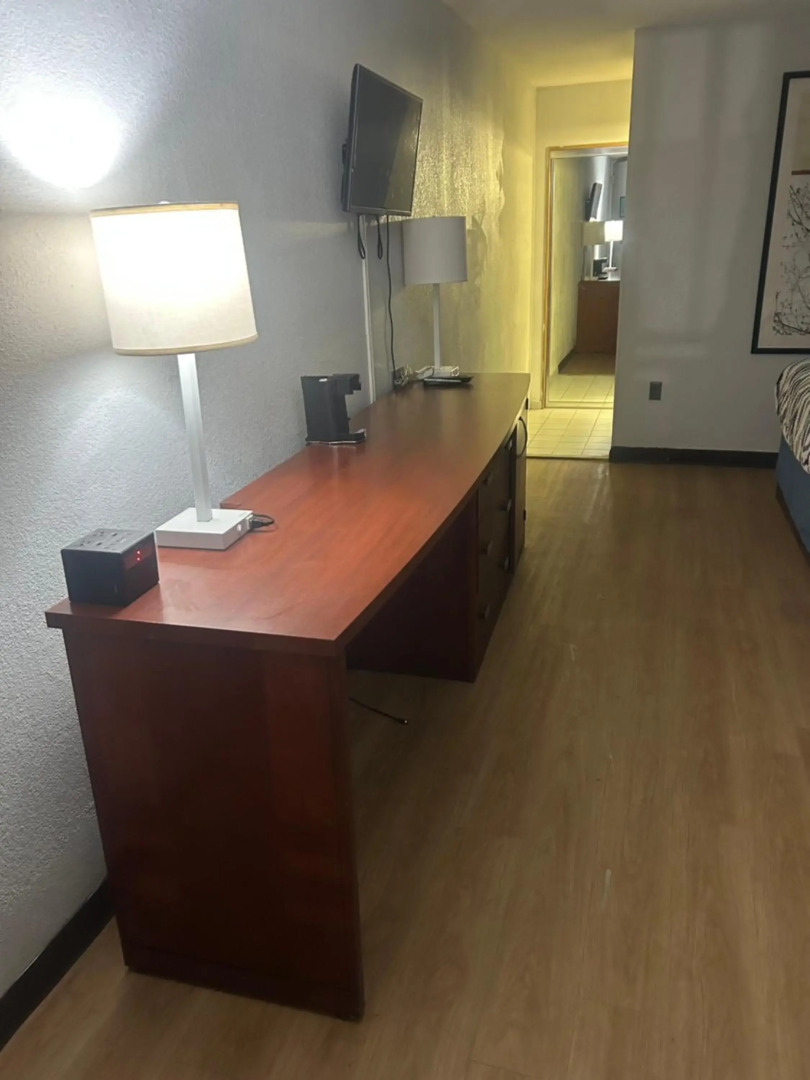 Travelodge by Wyndham Petersburg