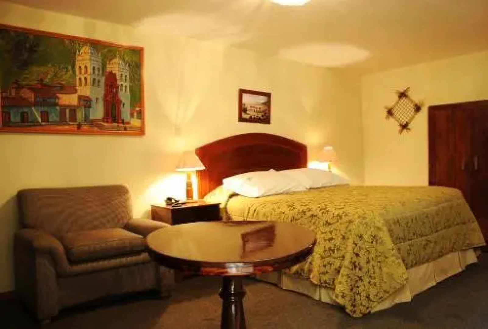 Hotel Presidente Huancavelica