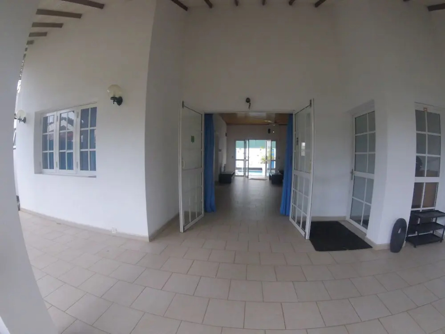 Tripper's Private Villa