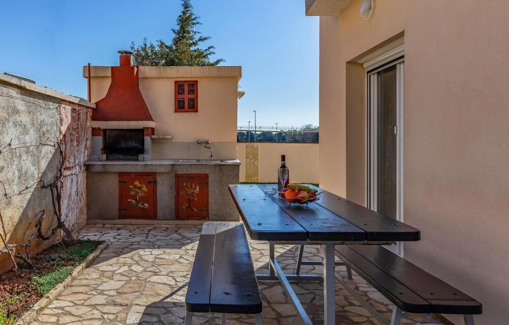 Amazing Apartment in Medulin With 1 Bedrooms and Wifi