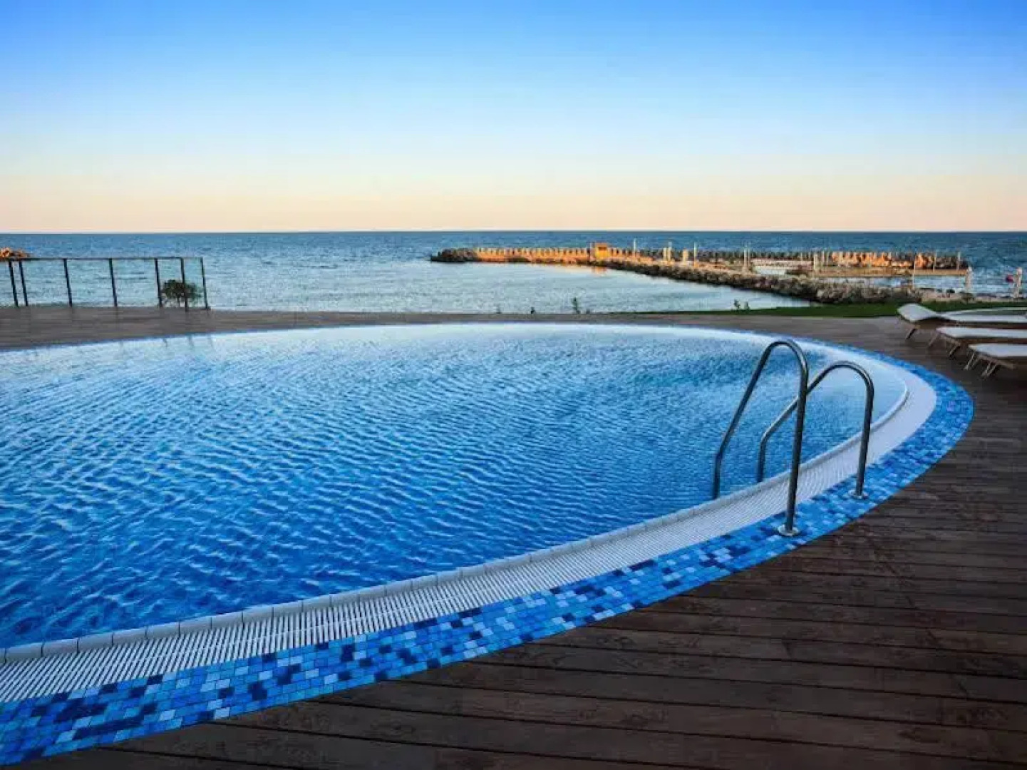 Carmen International Hotel