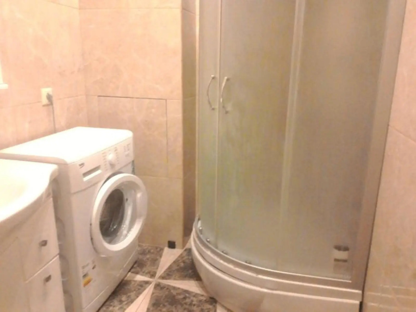 Лакшми Лермонтов на Красных Воротах