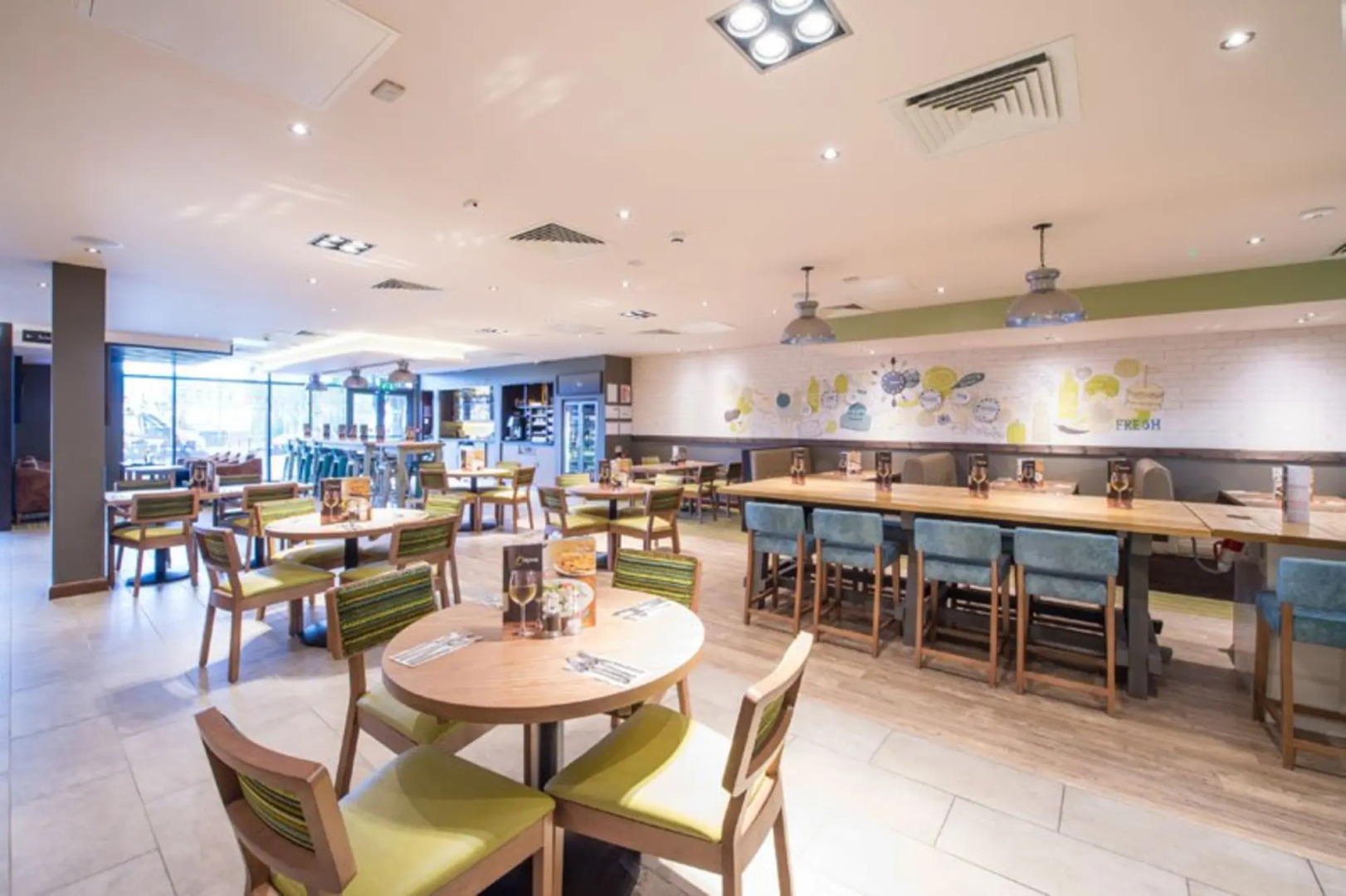 Premier Inn Basingstoke Town Centre