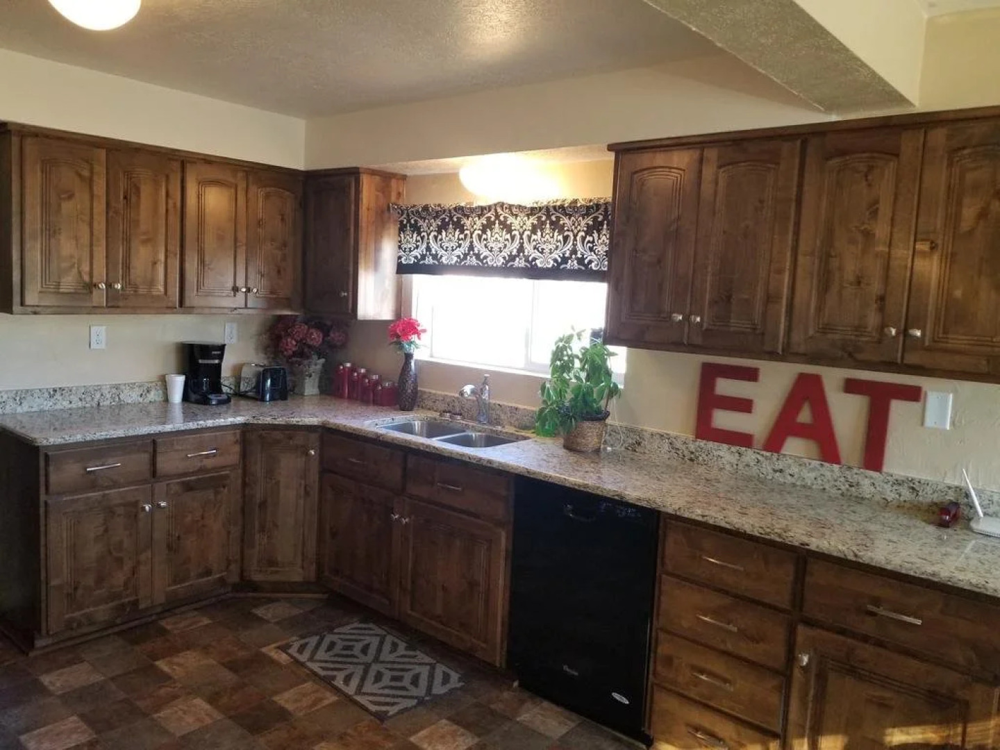 Bryce Valley Lodging