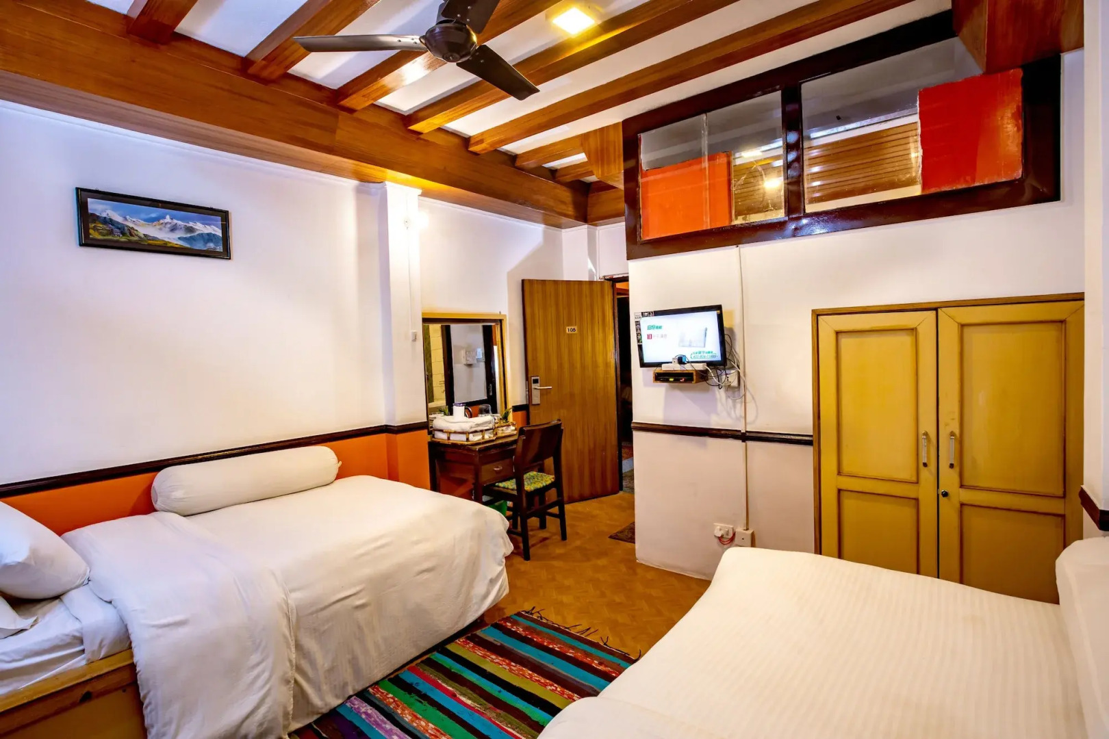 Shangri-la Boutique Hotel