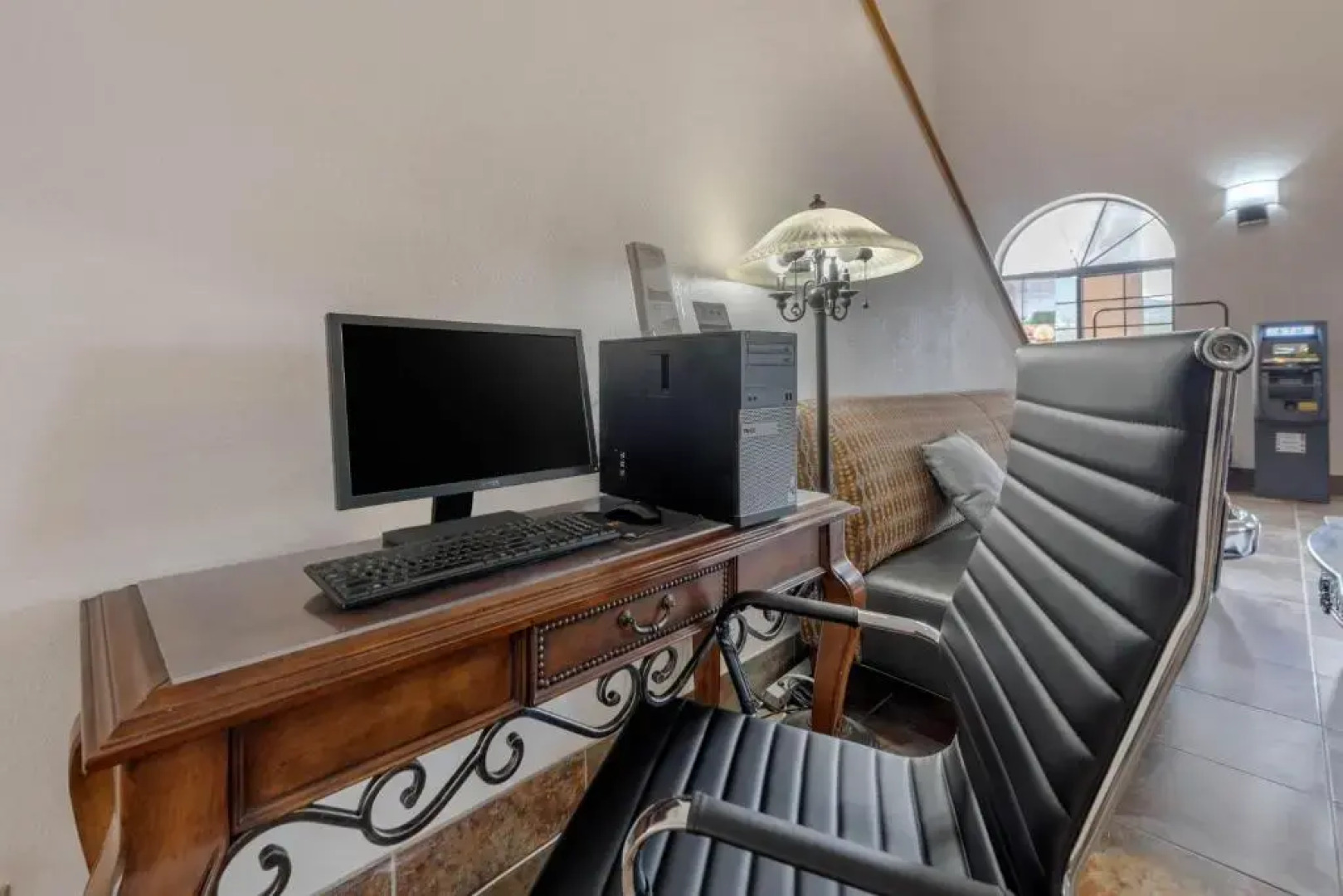 Allington Inn & Suites South Fork