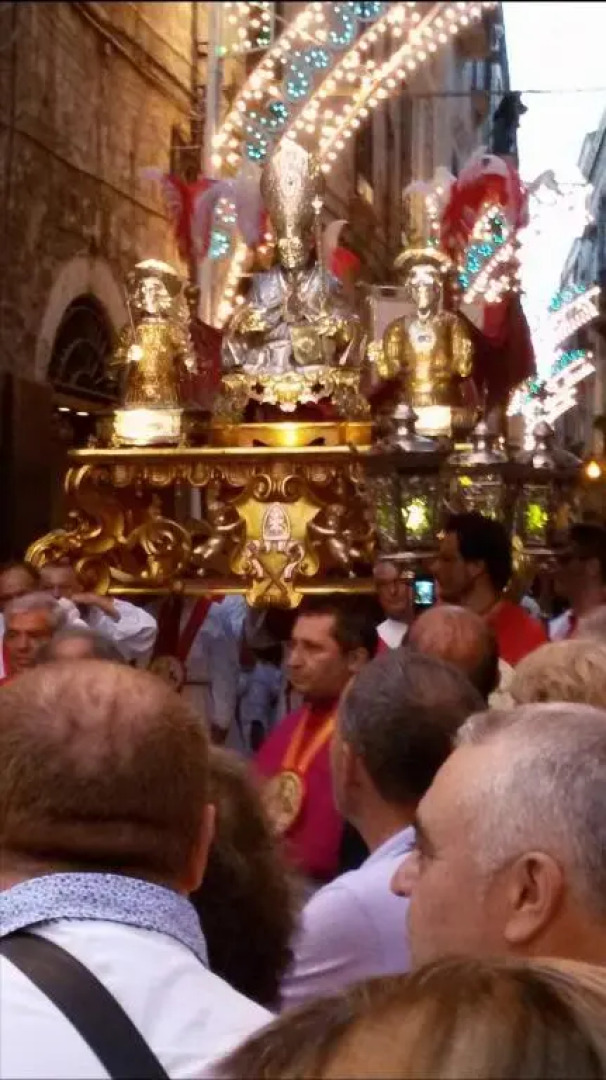 Tre metri Sopra il Mare