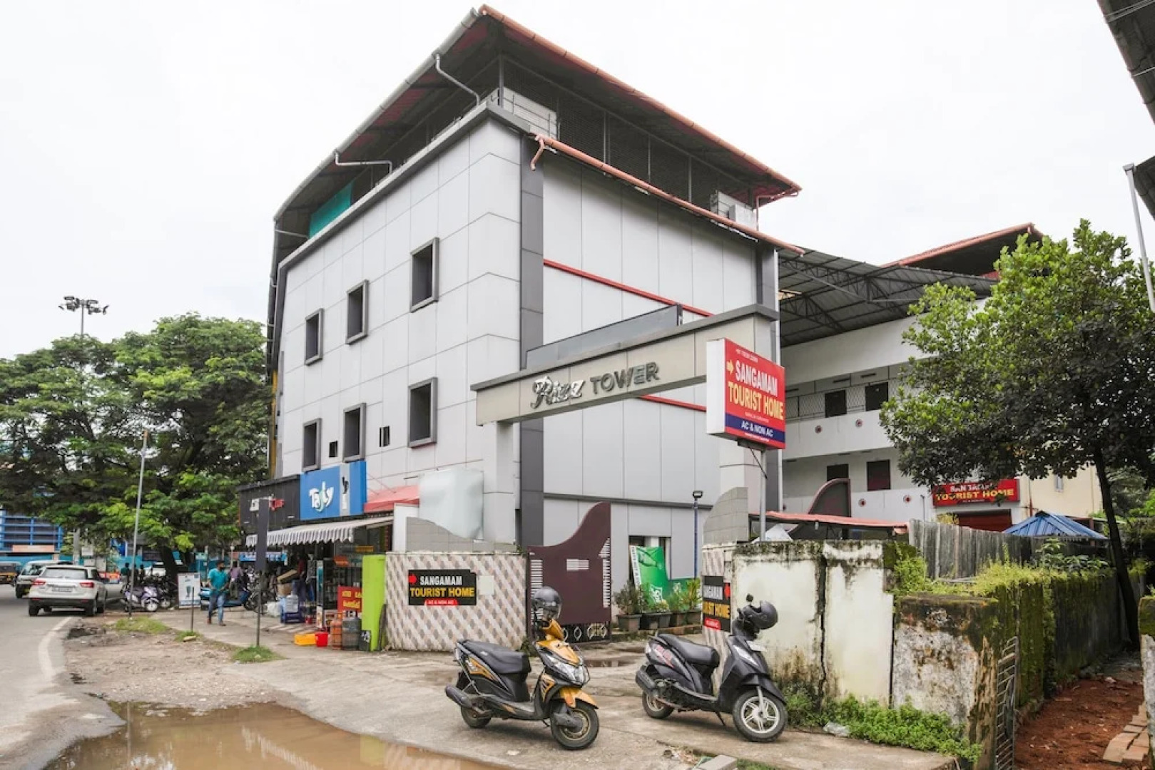 Sangamam Tourist Home By Oyo Rooms