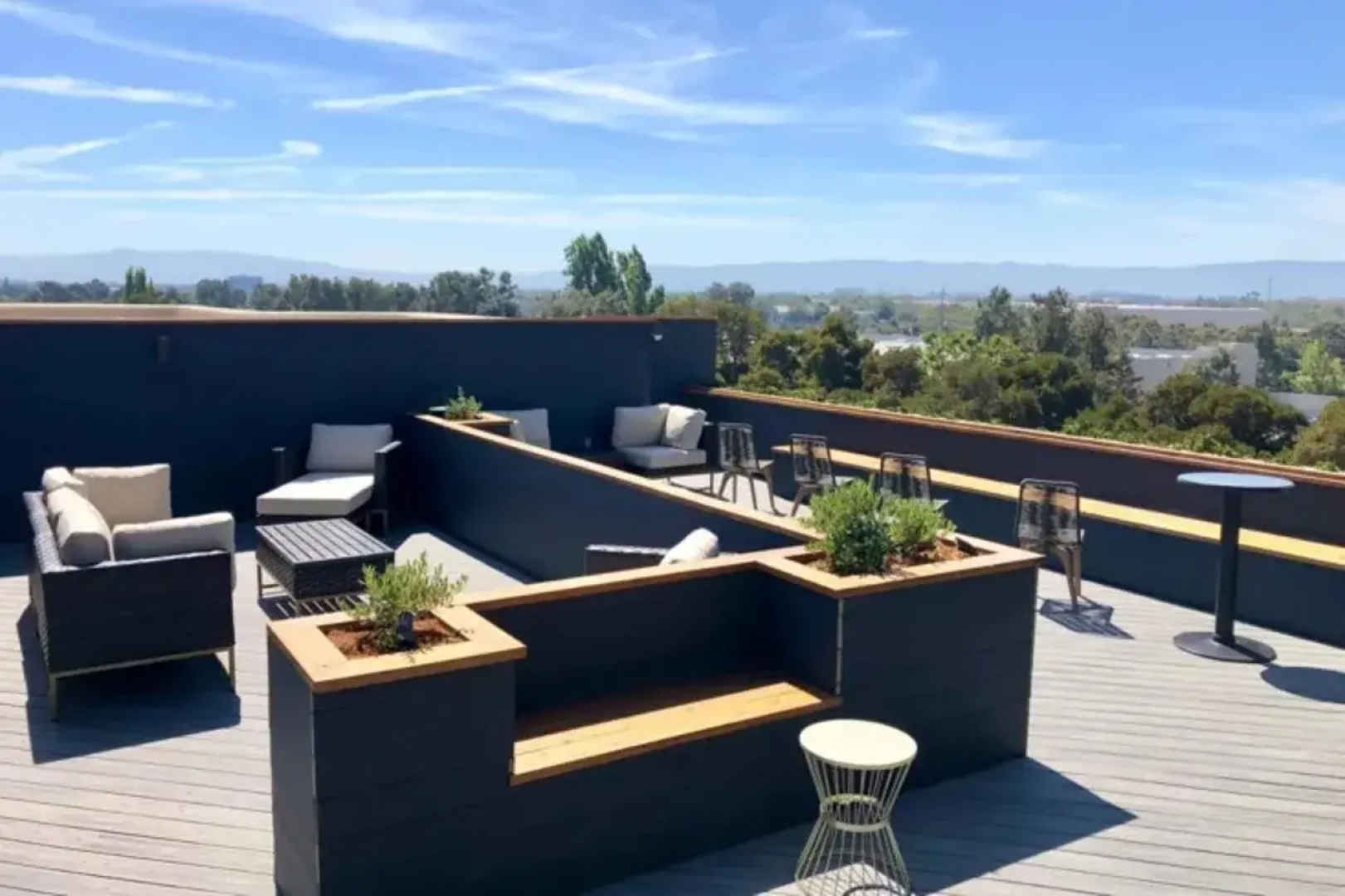 Holiday Inn & Suites Silicon Valley - Milpitas by IHG
