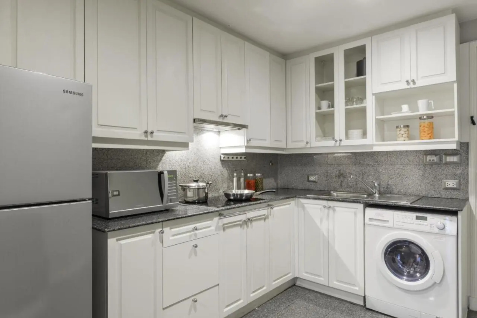 Centre Point Hotel Chidlom