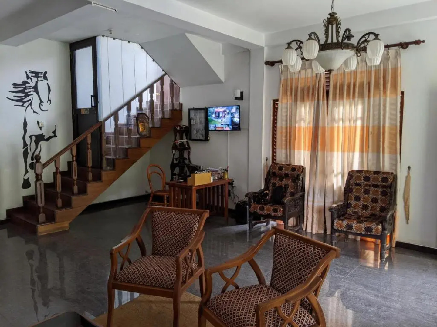 Serendip Villa Holiday Home