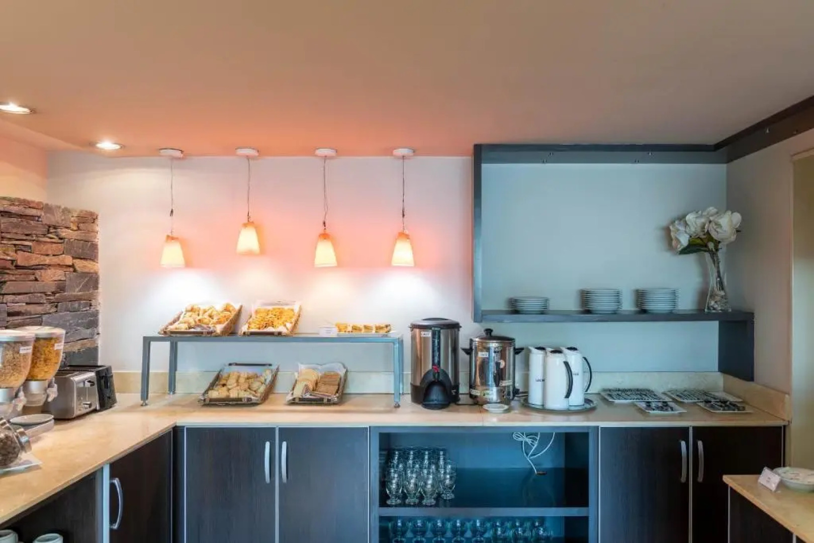 Sol de Piedra Suites & Apart