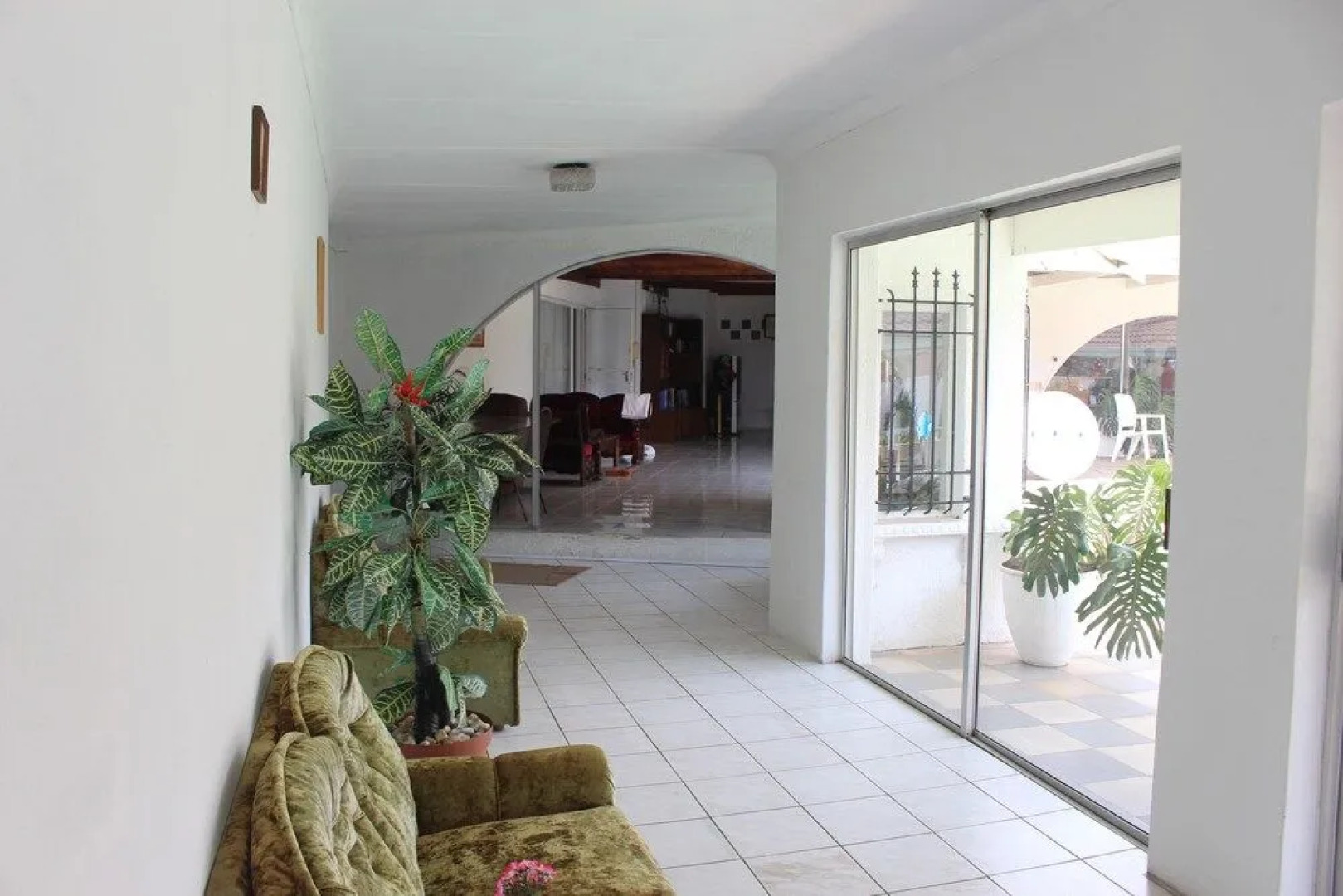 11 Eland Guest House