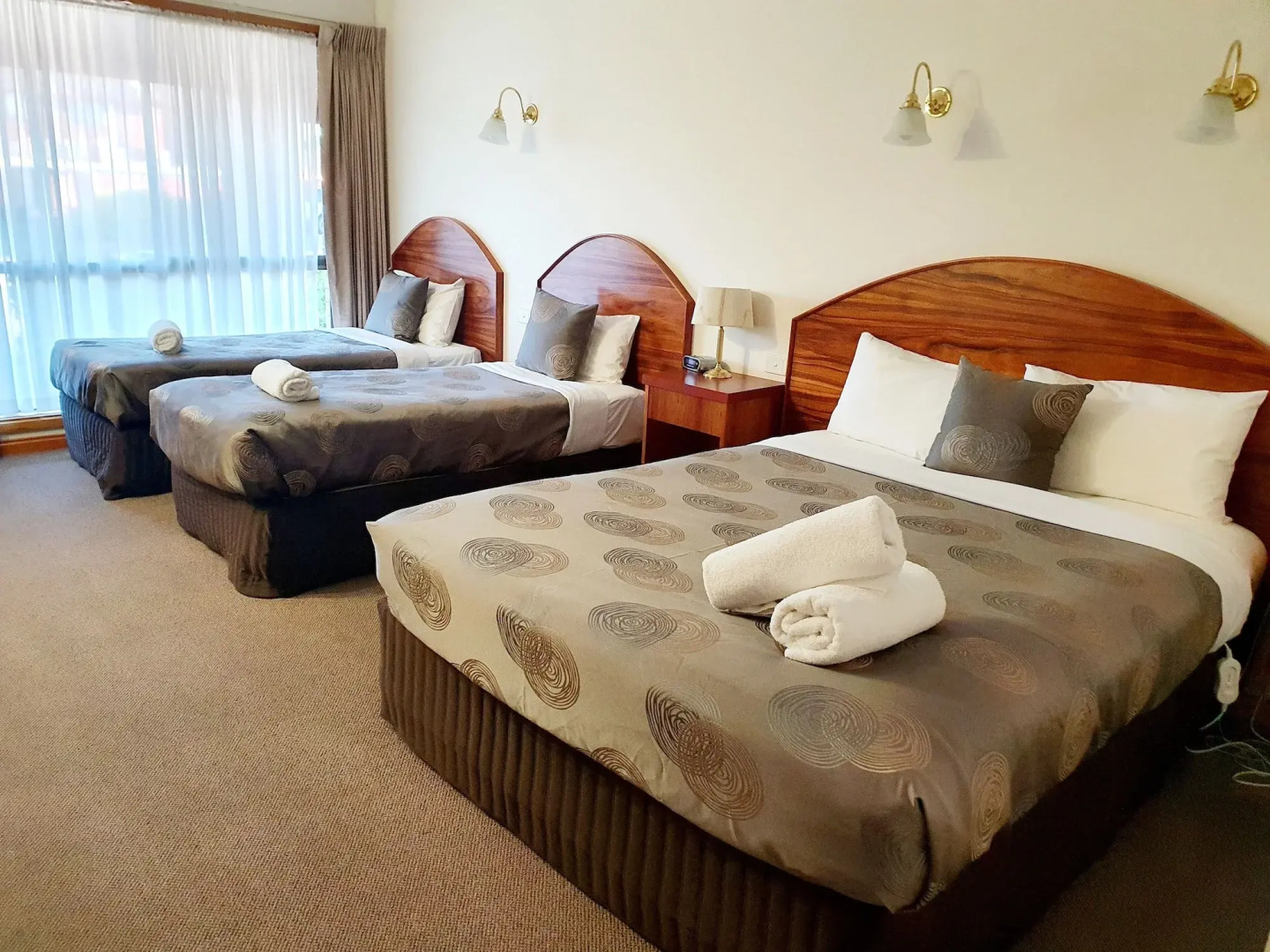 Golden Grain Motor Inn