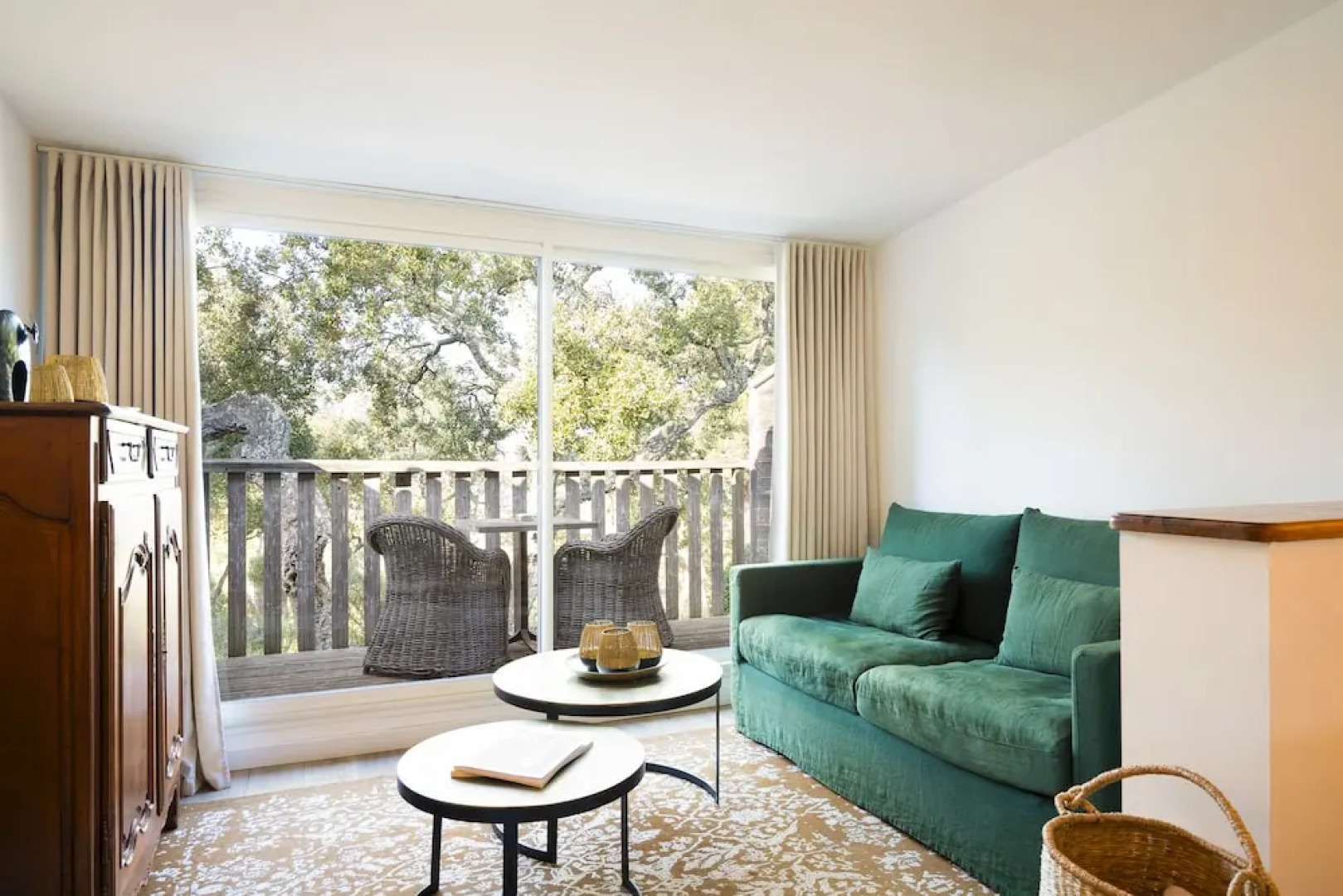 Font Mourier - INH 32236