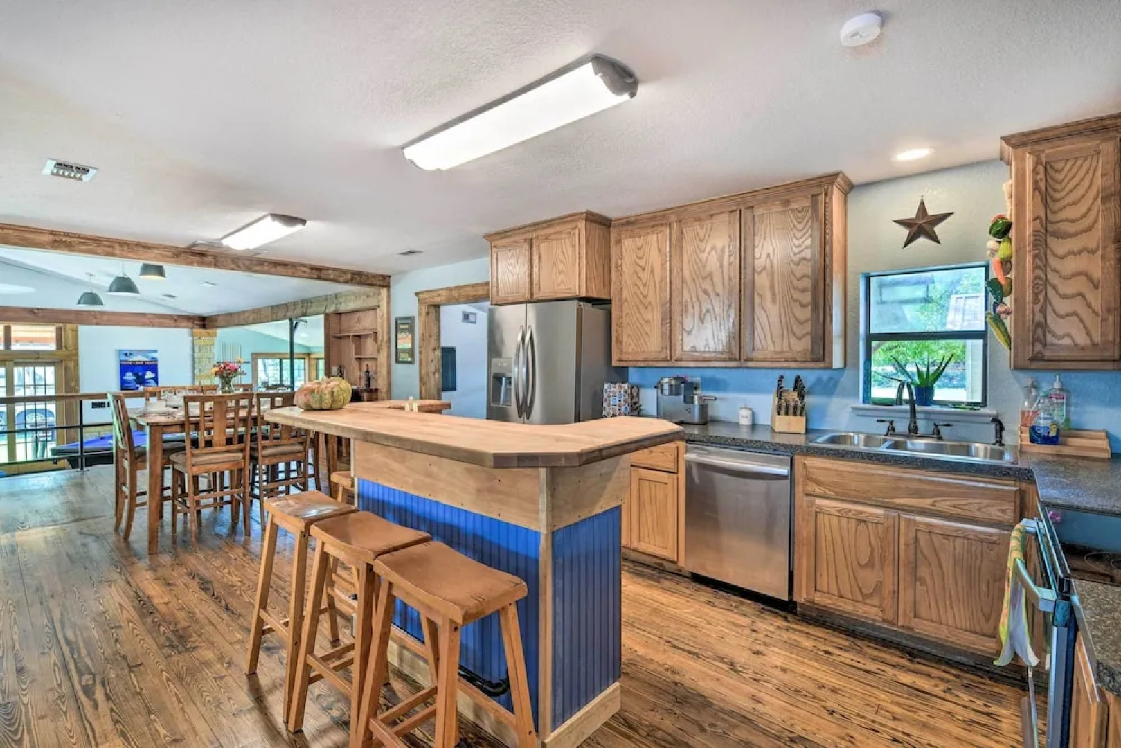 Spacious Glen Rose Home on Paluxy Riverfront