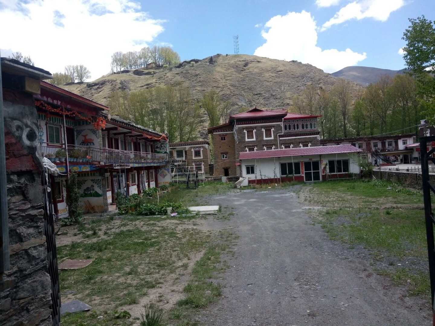 Zhi Shang Hua Ka Holiday Hotel